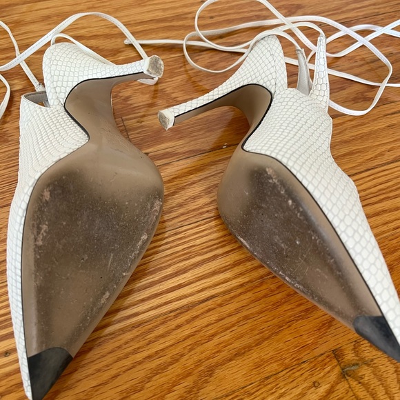 The Attico Venus Croc-Embossed Pumps White - Picture 8 of 10